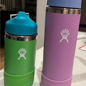 Hydro Flask Kids Bottles in Green and Lavender